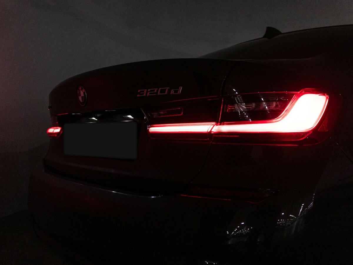 BMW 3 серии с пробегом — 2020 год. Фото: #32