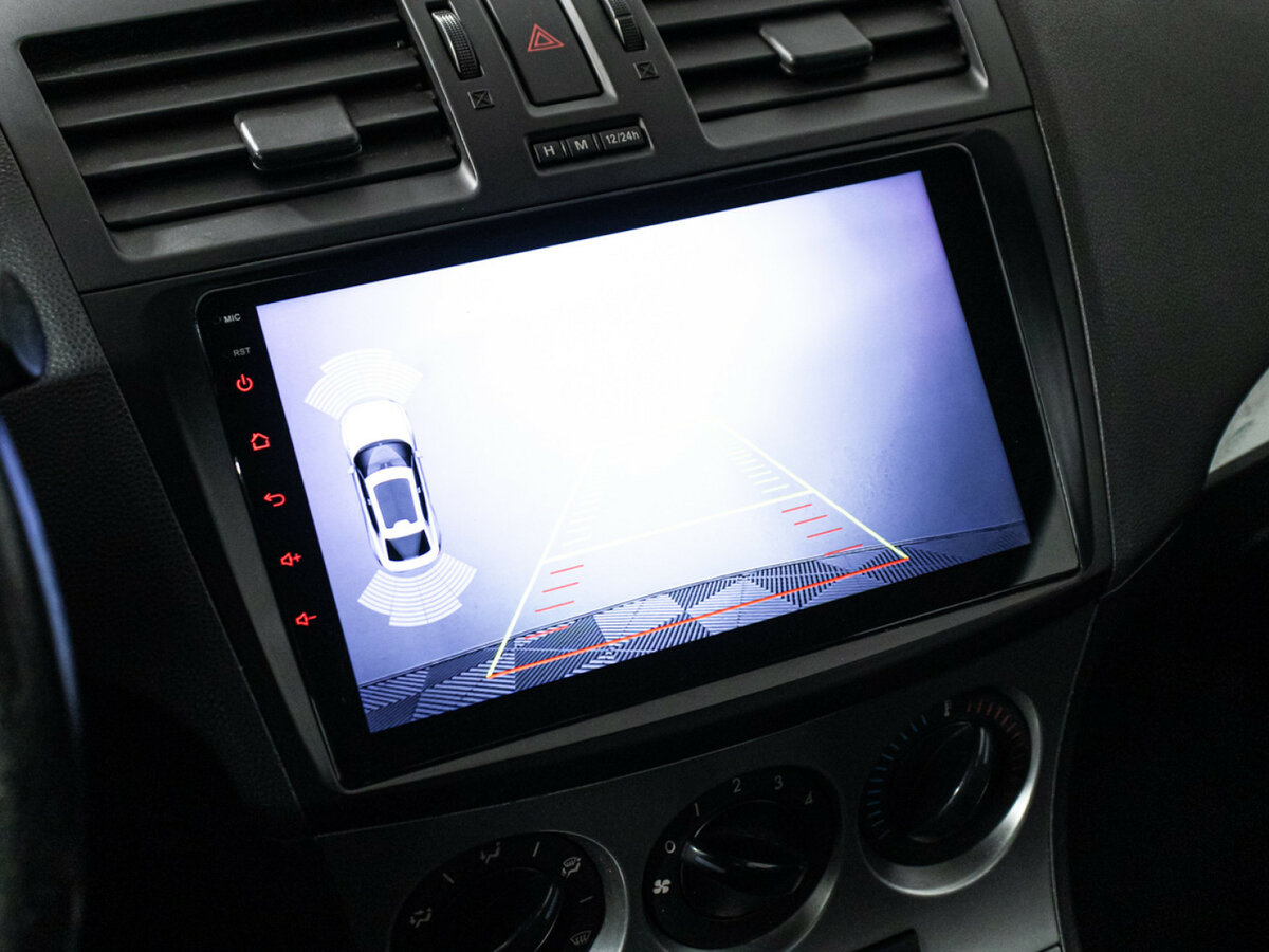 Mazda 3 с пробегом — 2010 год. Фото: #14