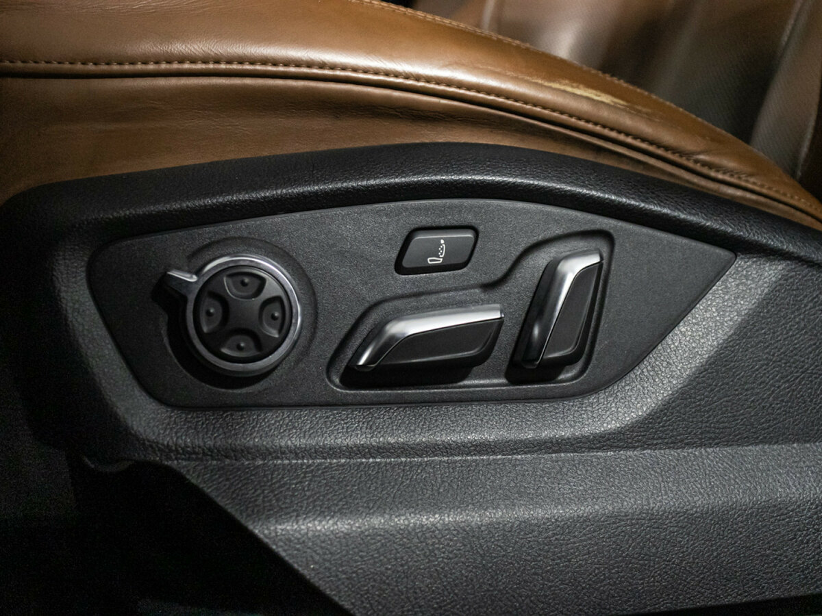 Audi Q7 с пробегом — 2016 год. Фото: #13