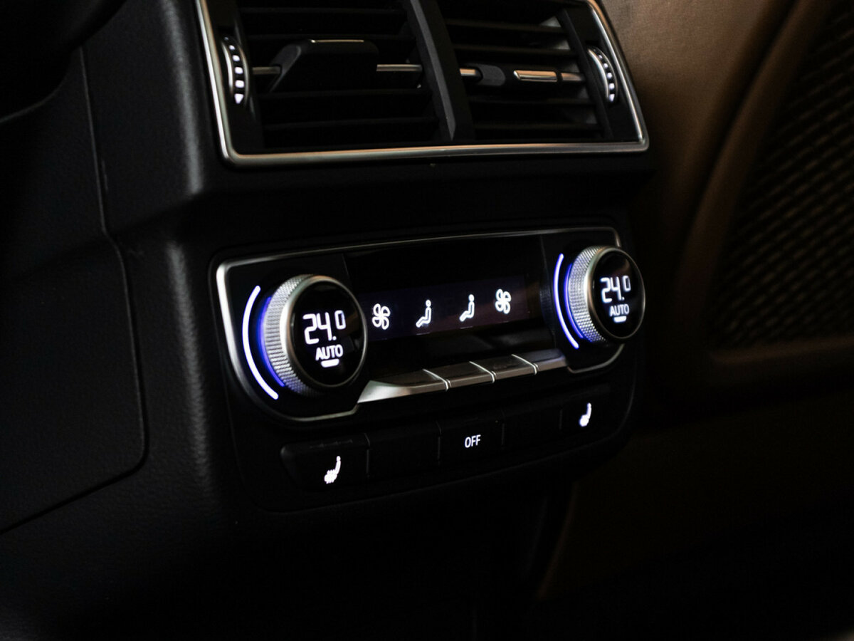 Audi Q7 с пробегом — 2016 год. Фото: #24