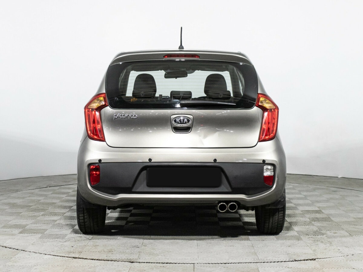 Kia Picanto с пробегом — 2011 год. Фото: #5