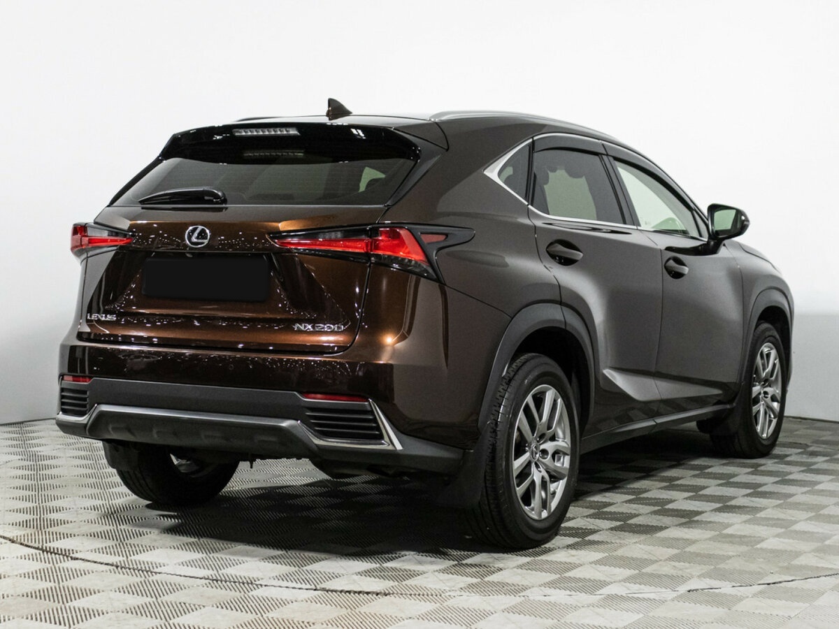 Lexus NX с пробегом — 2019 год. Фото: #4