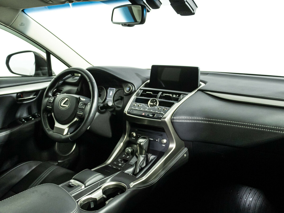 Lexus NX с пробегом — 2019 год. Фото: #8