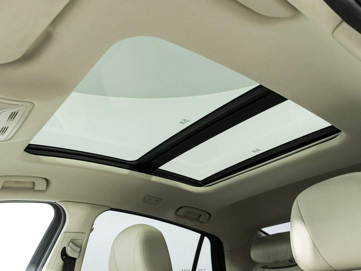 Hongqi H5 с пробегом — 2022 год. Фото: #14