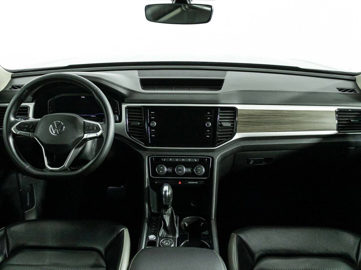 Volkswagen Teramont с пробегом — 2021 год. Фото: #10