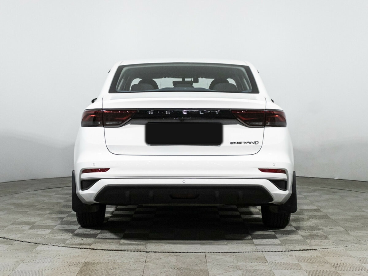 Geely Emgrand с пробегом — 2023 год. Фото: #5