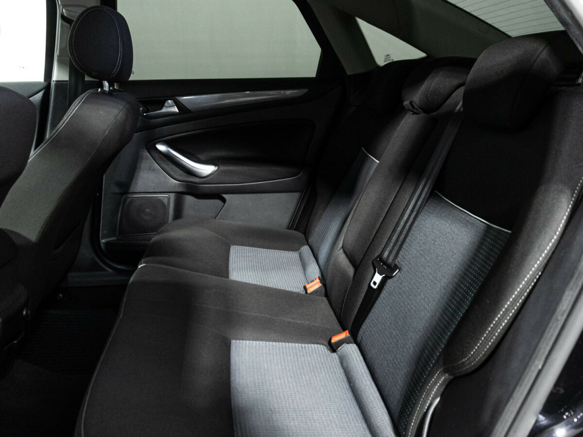 Ford Mondeo с пробегом — 2011 год. Фото: #8