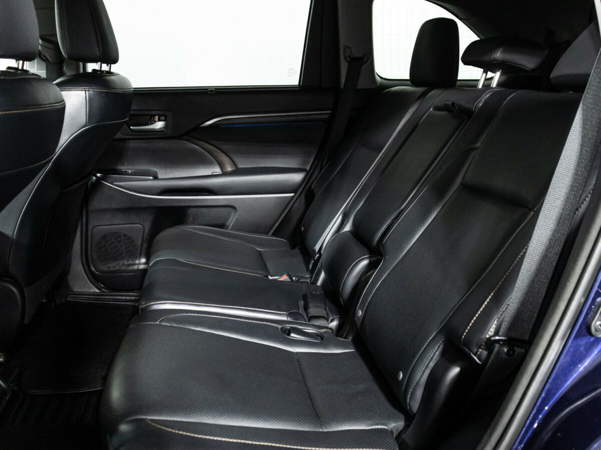 Toyota Highlander с пробегом — 2014 год. Фото: #8
