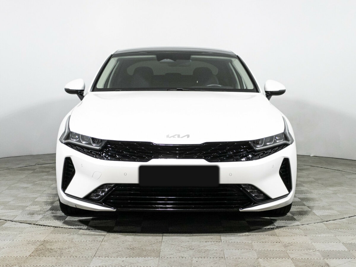 Kia K5 с пробегом — 2022 год. Фото: #1