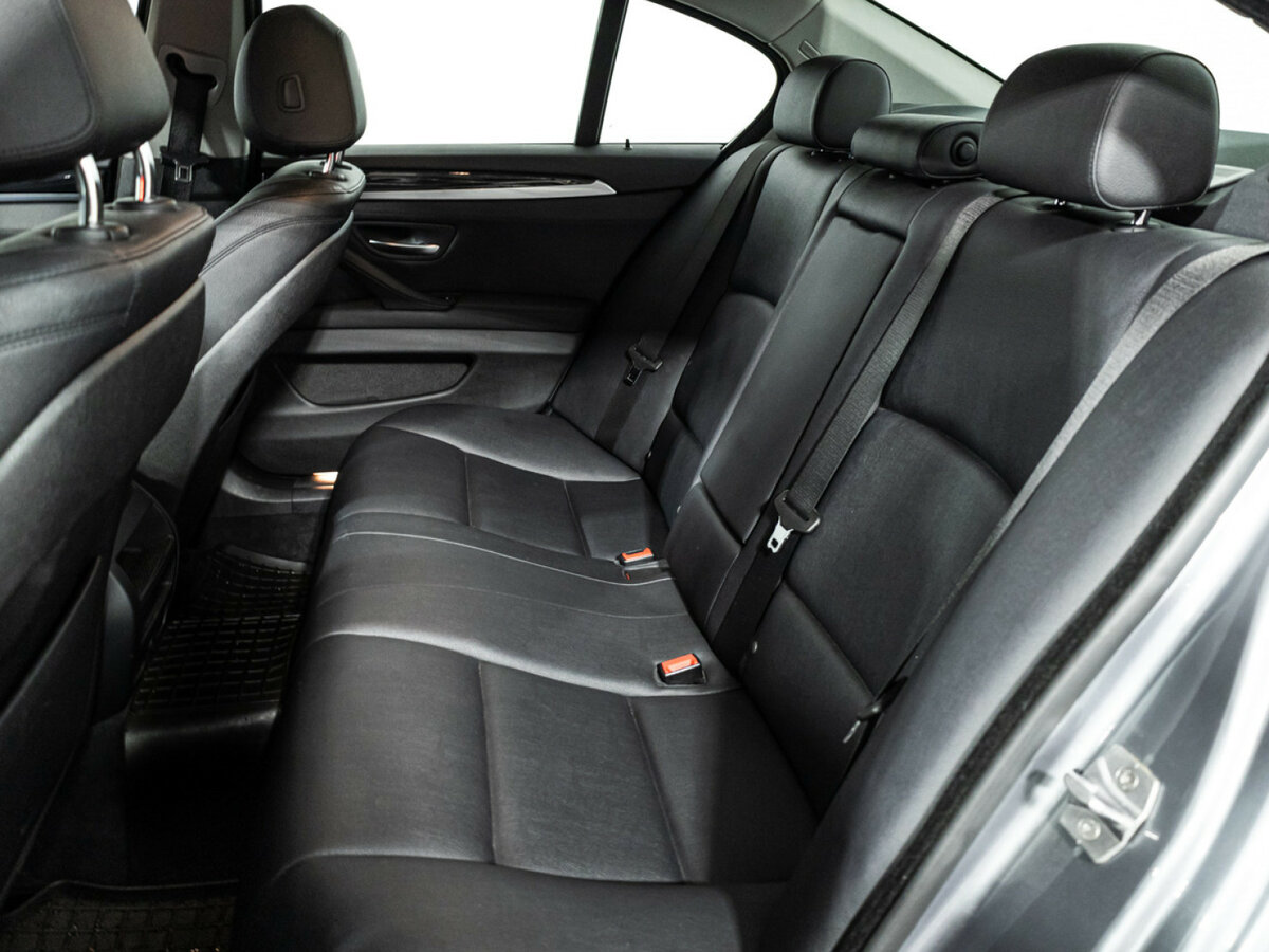 BMW 5 серии с пробегом — 2014 год. Фото: #9