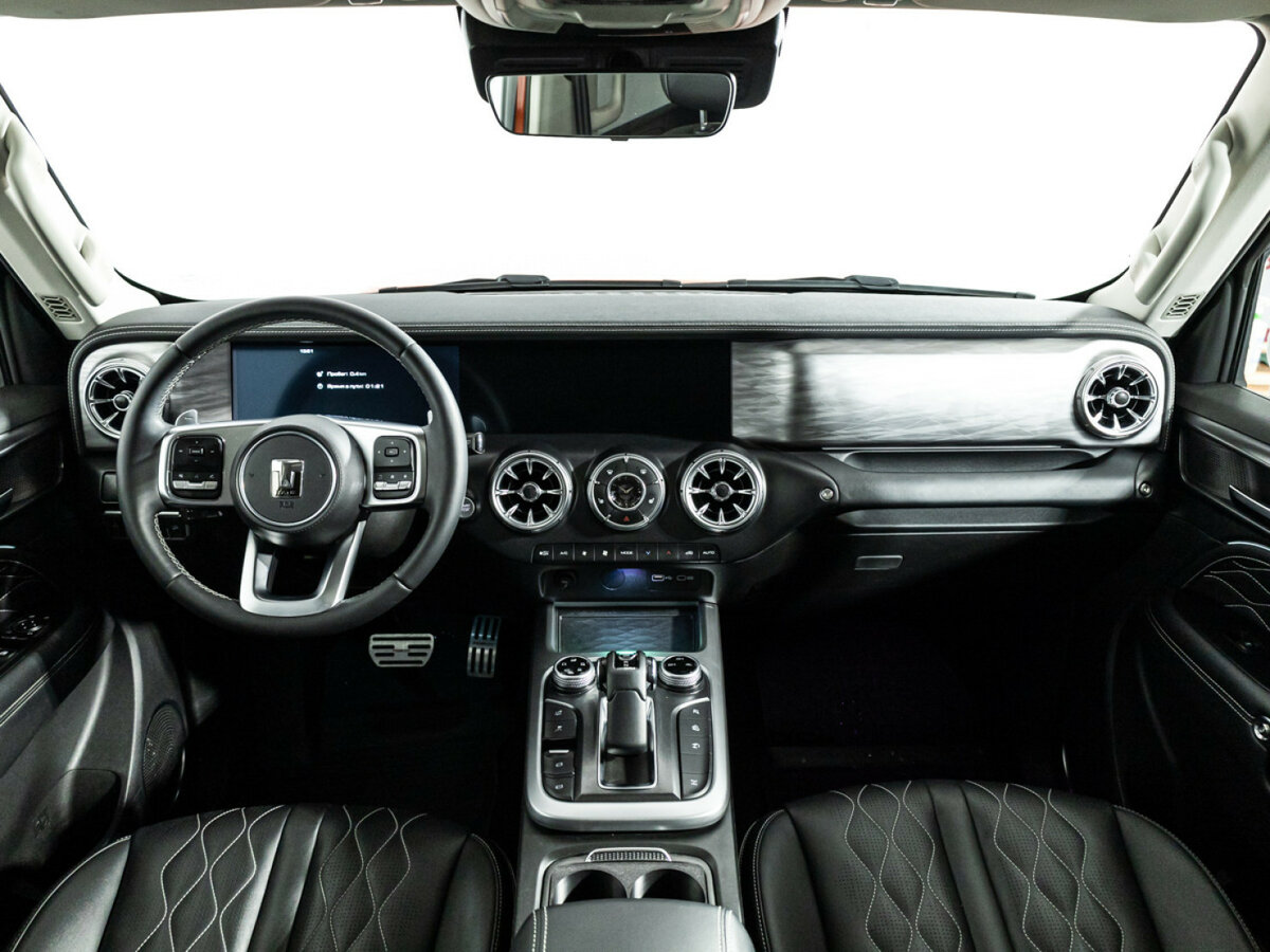 Tank 300 с пробегом — 2023 год. Фото: #10