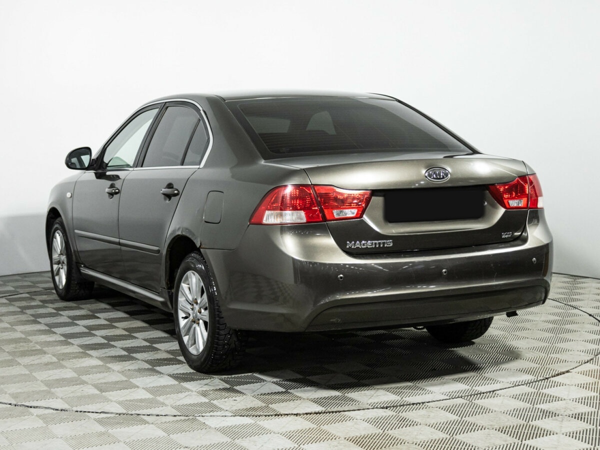 Kia Magentis с пробегом — 2010 год. Фото: #6