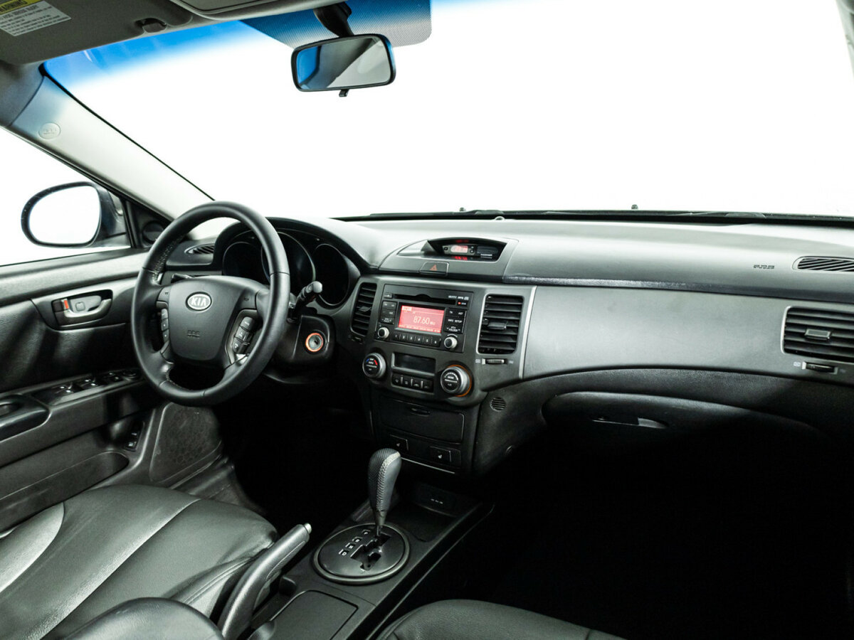 Kia Magentis с пробегом — 2010 год. Фото: #8