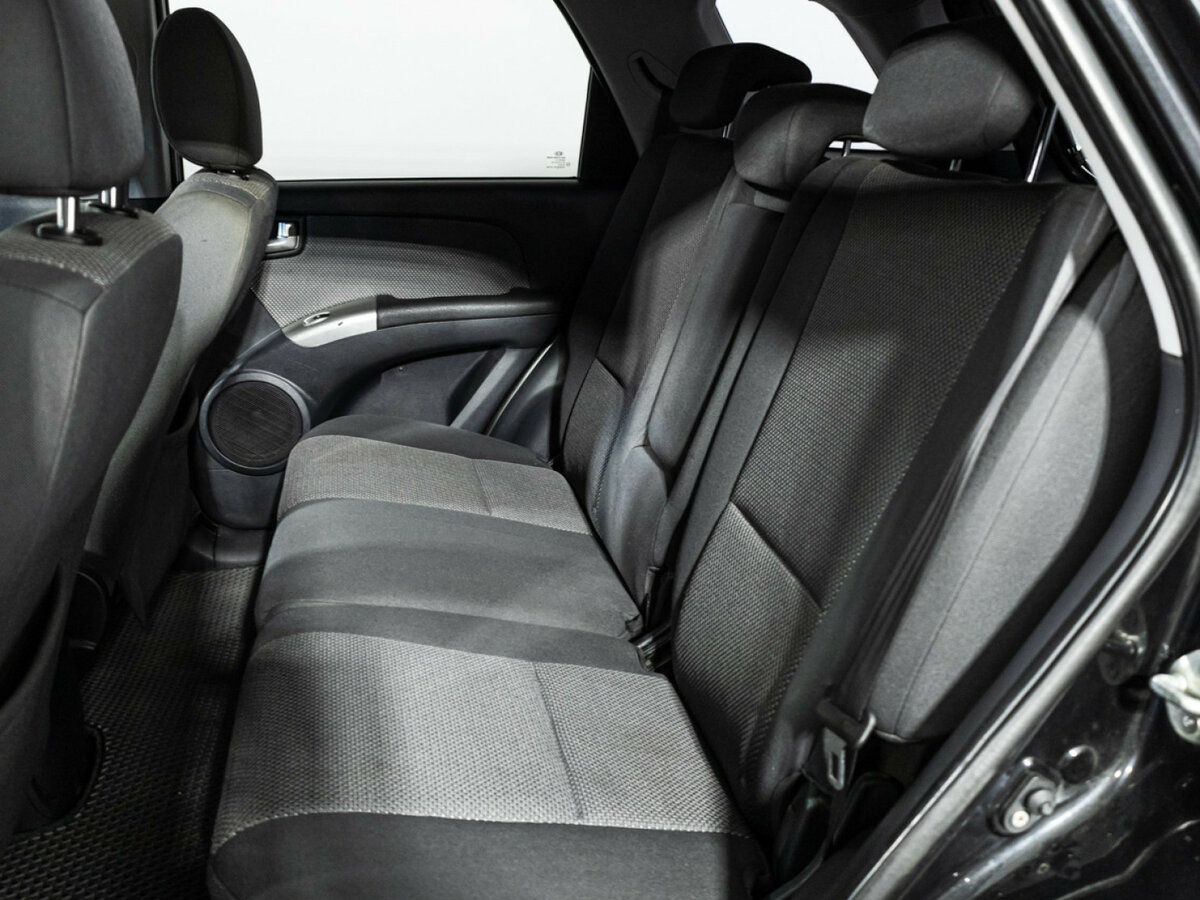 Kia Sportage с пробегом — 2009 год. Фото: #9