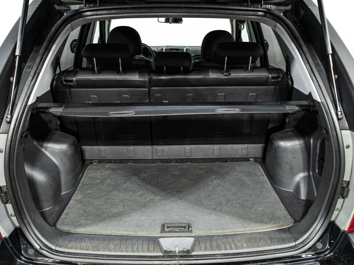 Kia Sportage с пробегом — 2009 год. Фото: #16