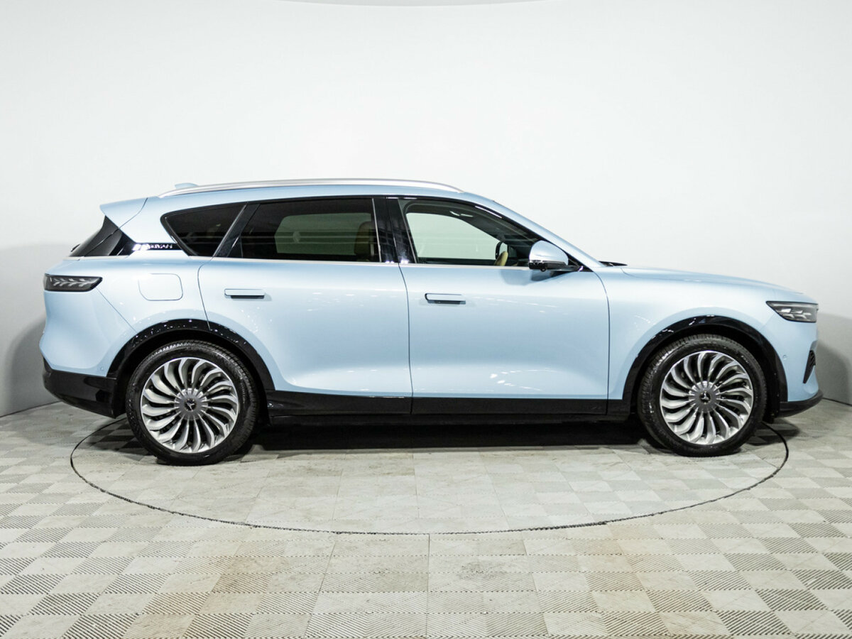 Voyah Free с пробегом — 2022 год. Фото: #3