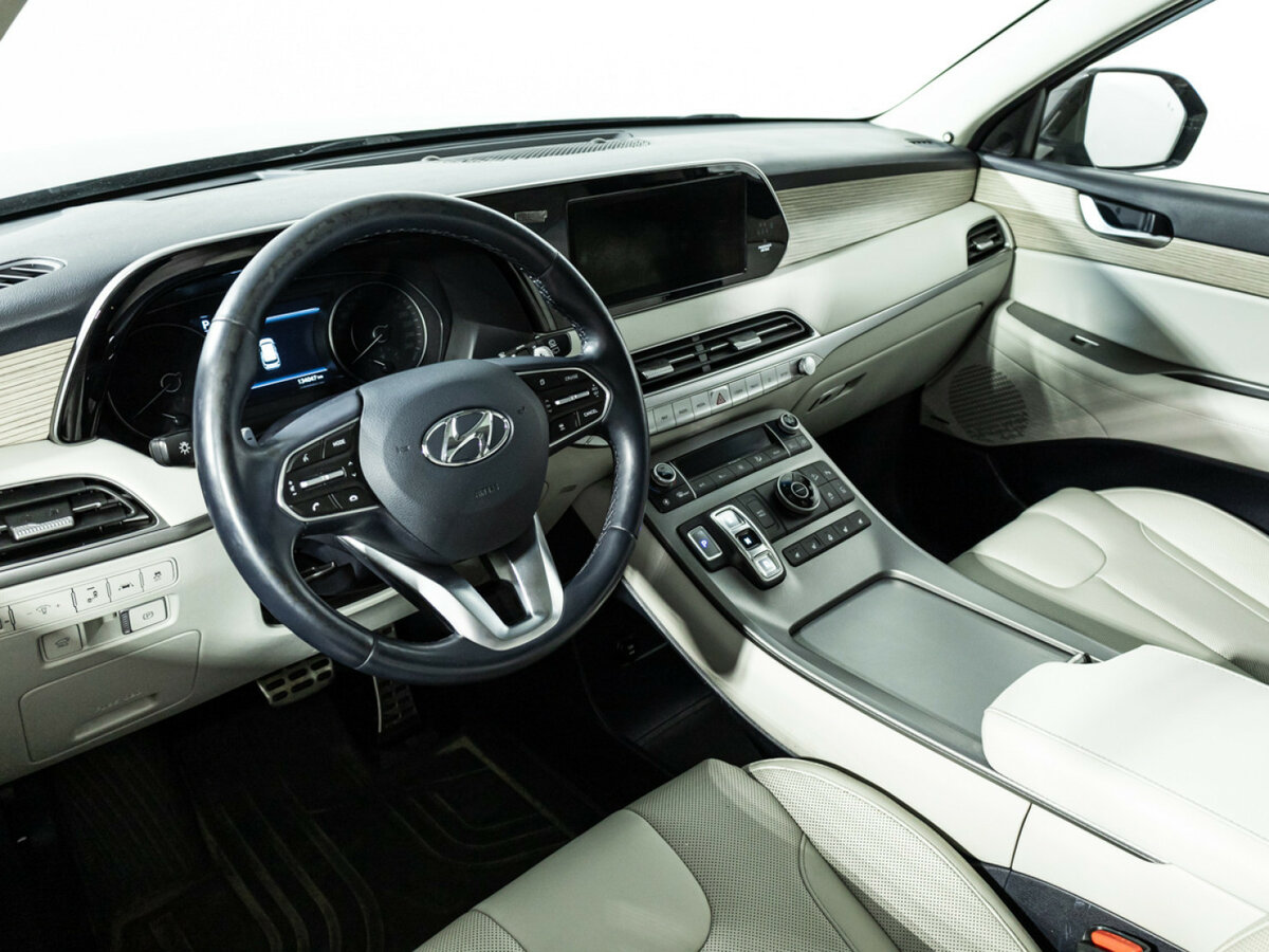 Hyundai Palisade с пробегом — 2019 год. Фото: #9