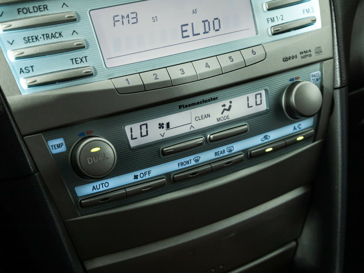 Toyota Camry с пробегом — 2008 год. Фото: #15