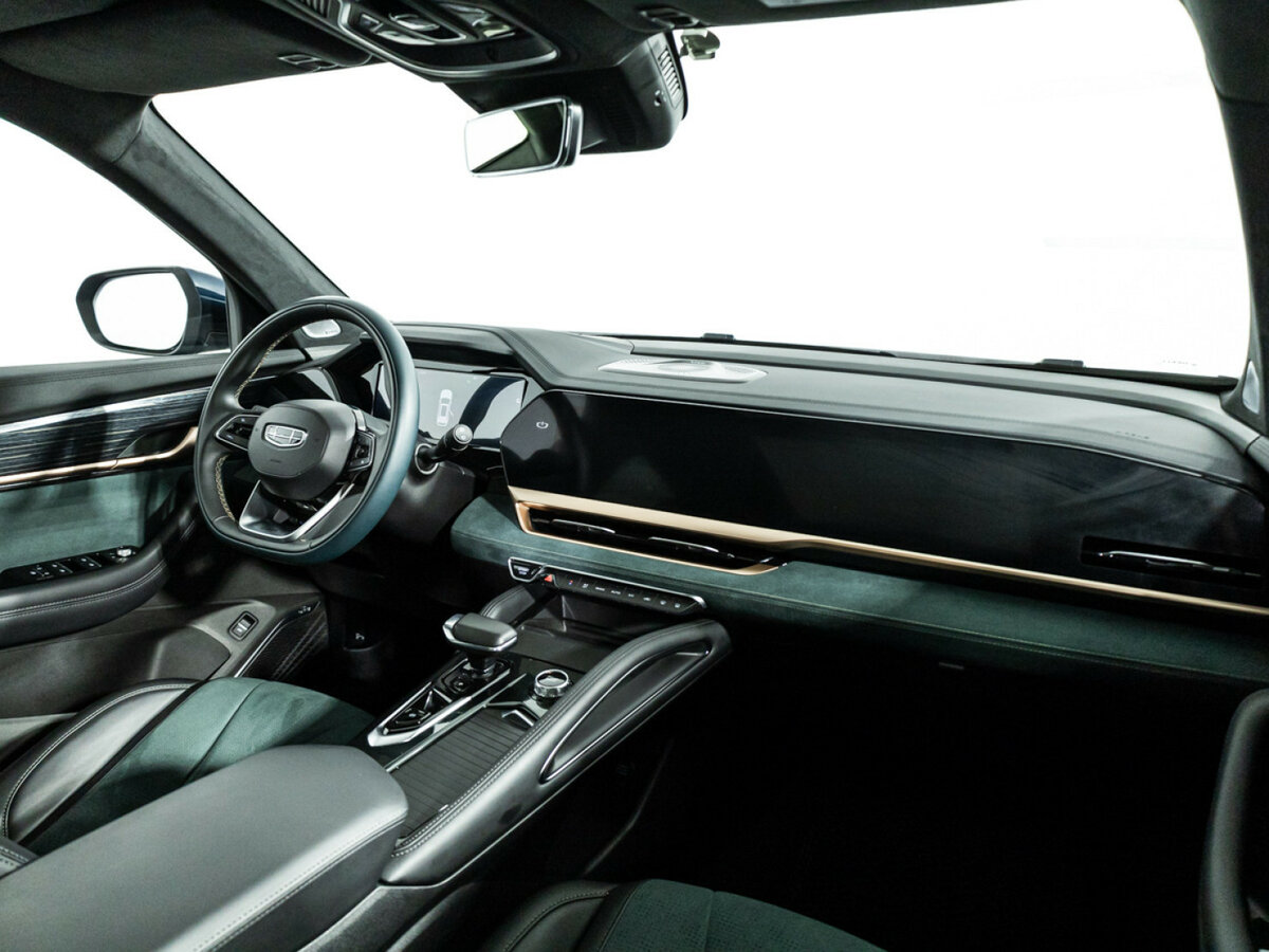 Geely Monjaro с пробегом — 2023 год. Фото: #6