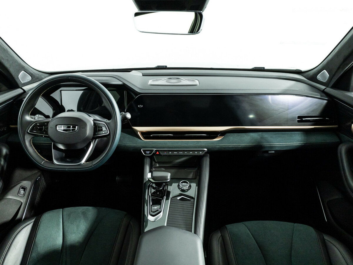 Geely Monjaro с пробегом — 2023 год. Фото: #10