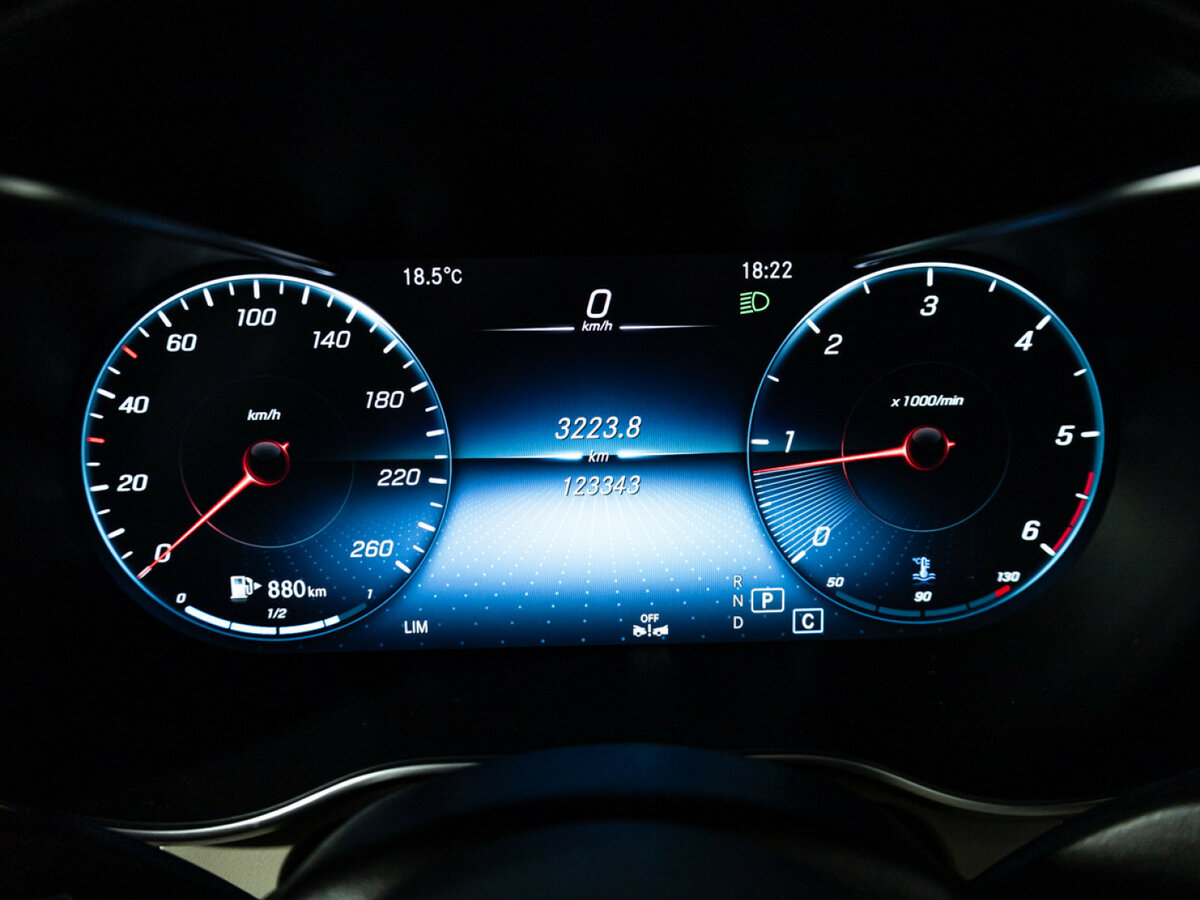 Mercedes-Benz GLC Coupe с пробегом — 2021 год. Фото: #9