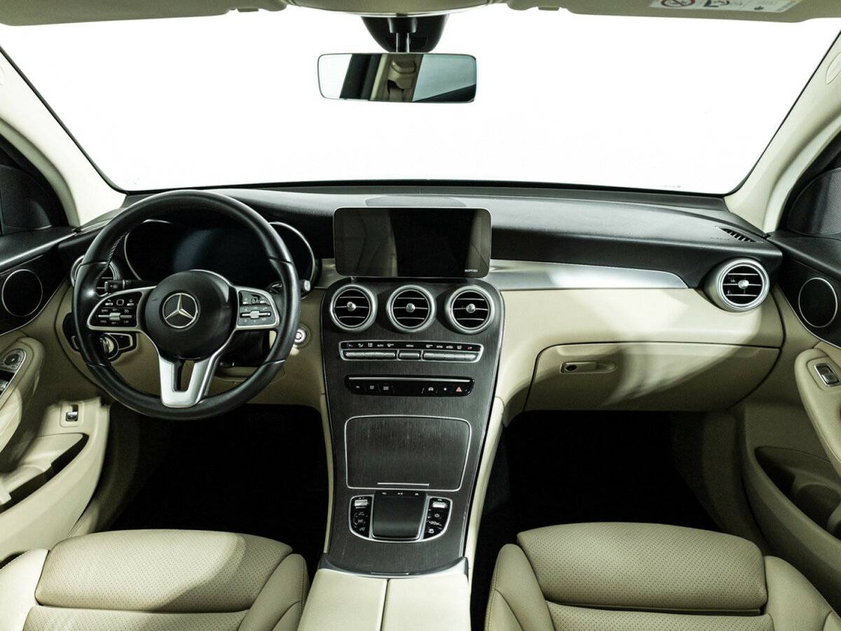 Mercedes-Benz GLC Coupe с пробегом — 2021 год. Фото: #10