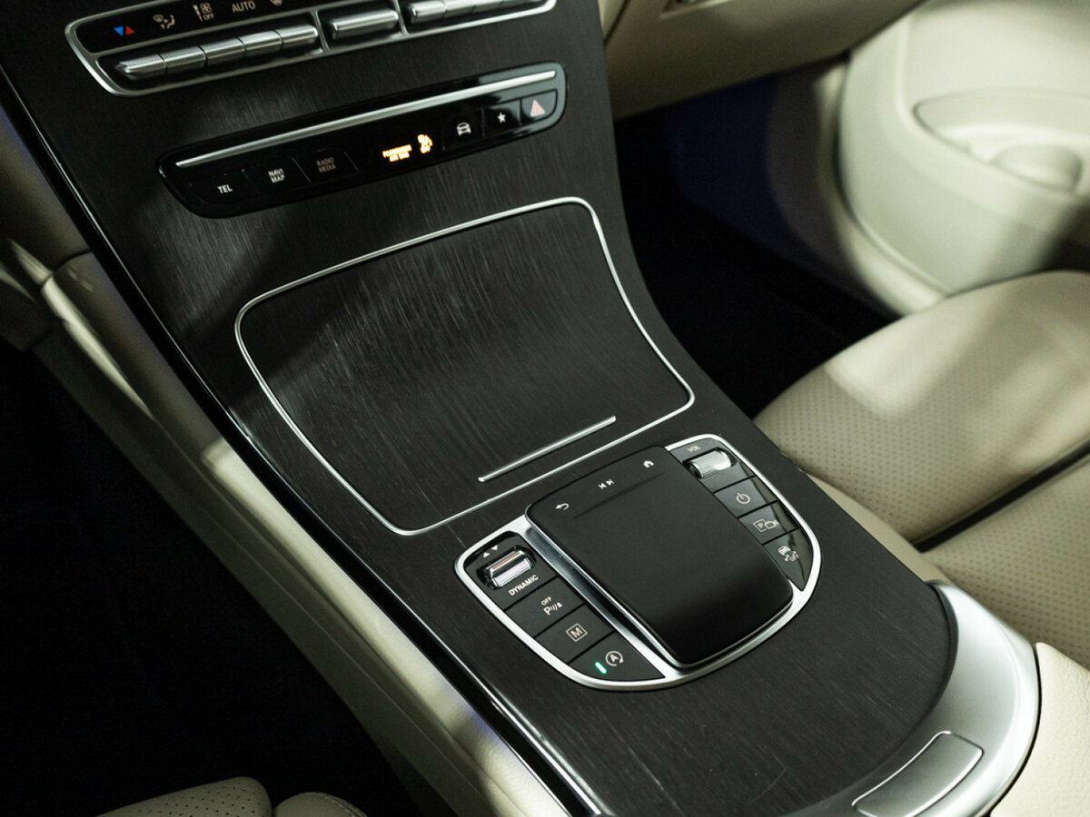 Mercedes-Benz GLC Coupe с пробегом — 2021 год. Фото: #13