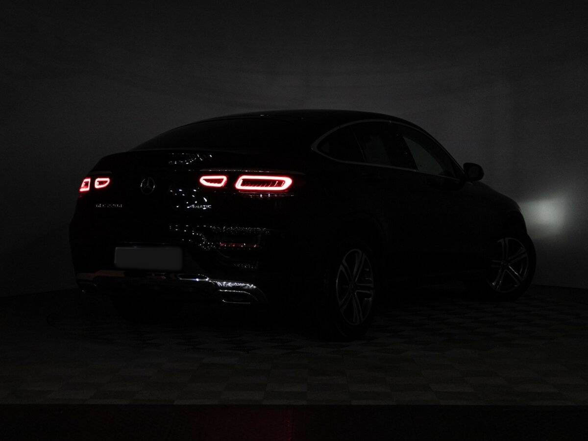 Mercedes-Benz GLC Coupe с пробегом — 2021 год. Фото: #20