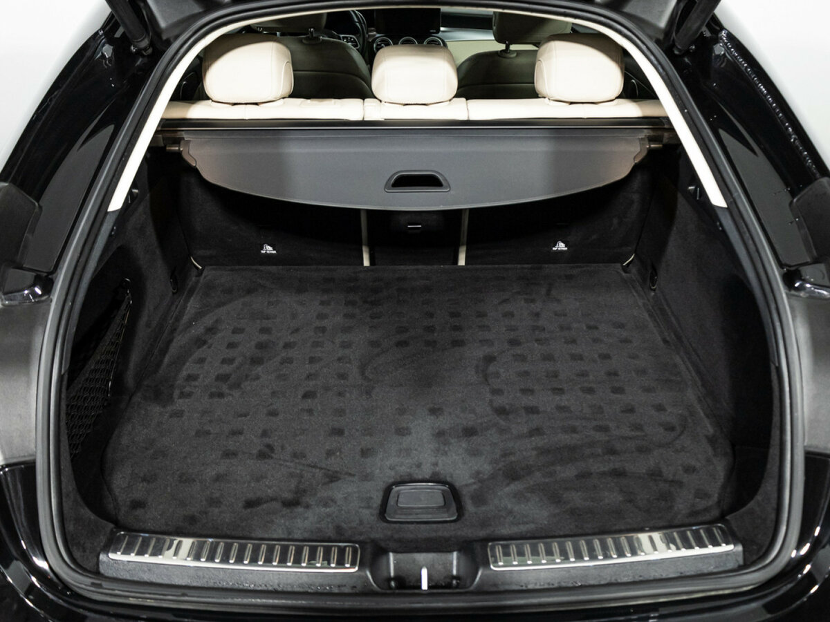 Mercedes-Benz GLC Coupe с пробегом — 2021 год. Фото: #24