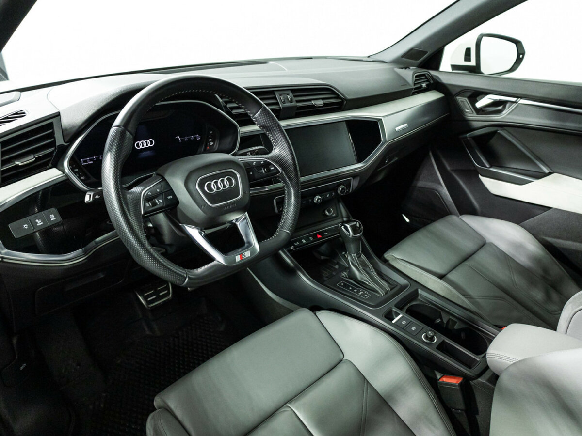 Audi Q3 Sportback с пробегом — 2020 год. Фото: #9