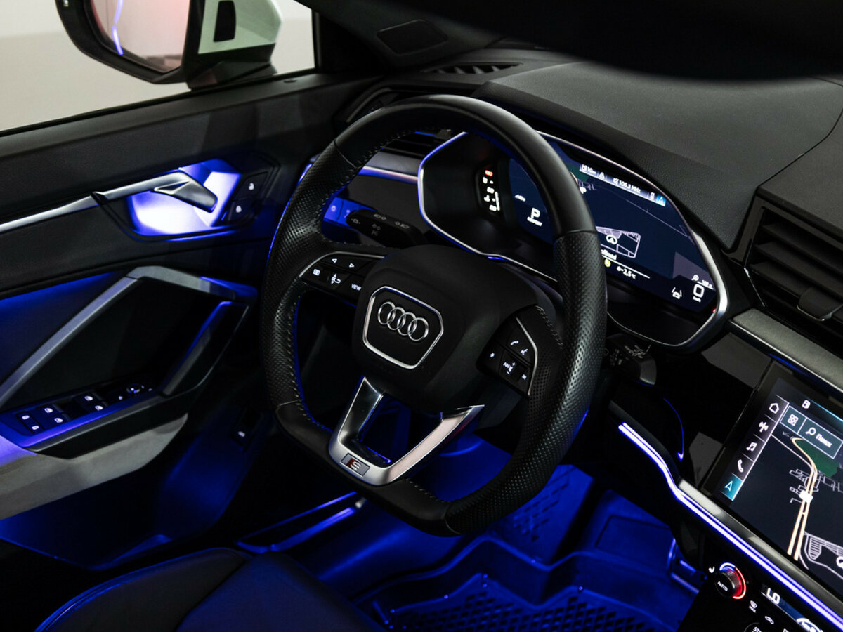 Audi Q3 Sportback с пробегом — 2020 год. Фото: #23