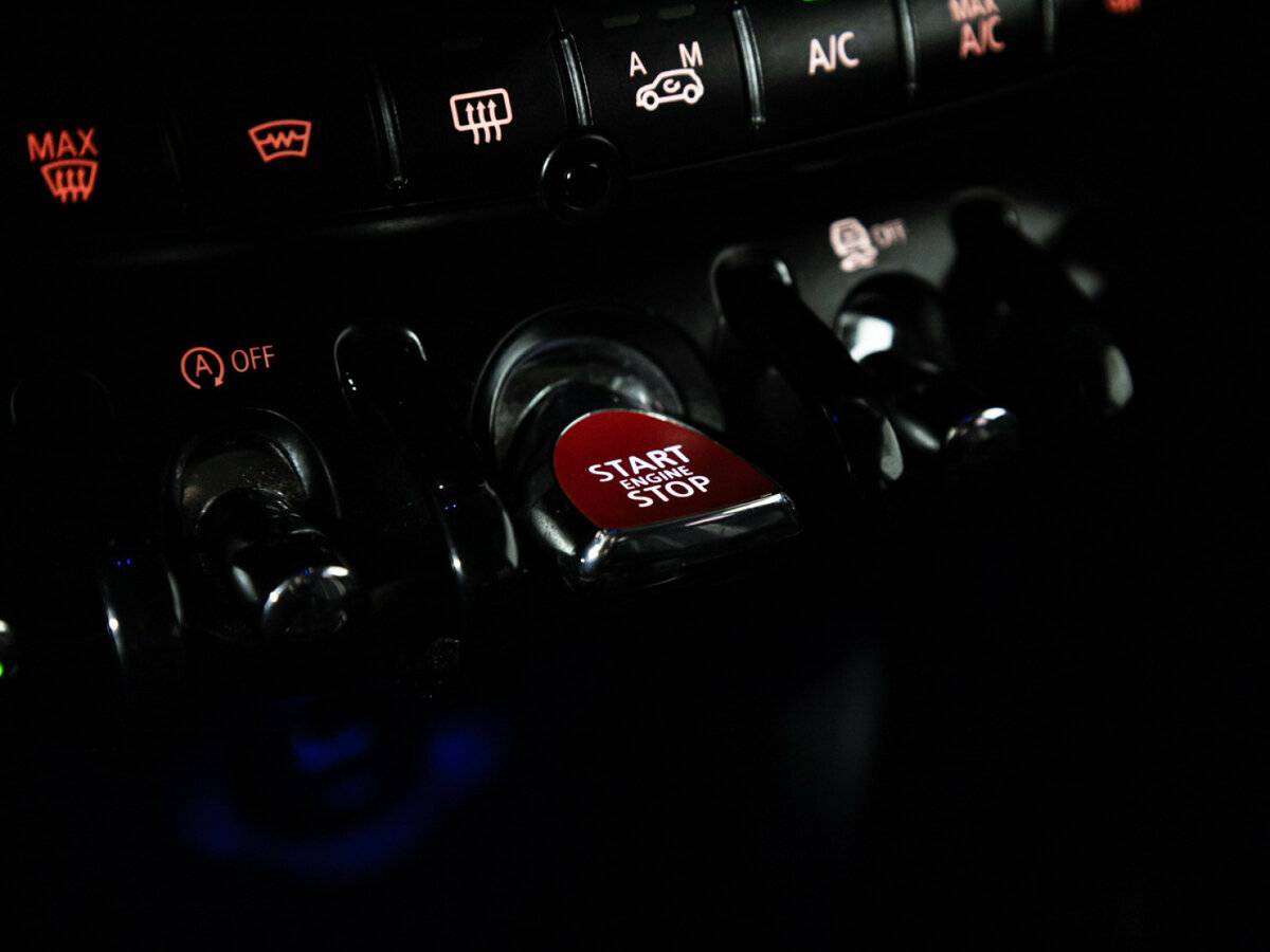 Mini Hatch с пробегом — 2014 год. Фото: #16