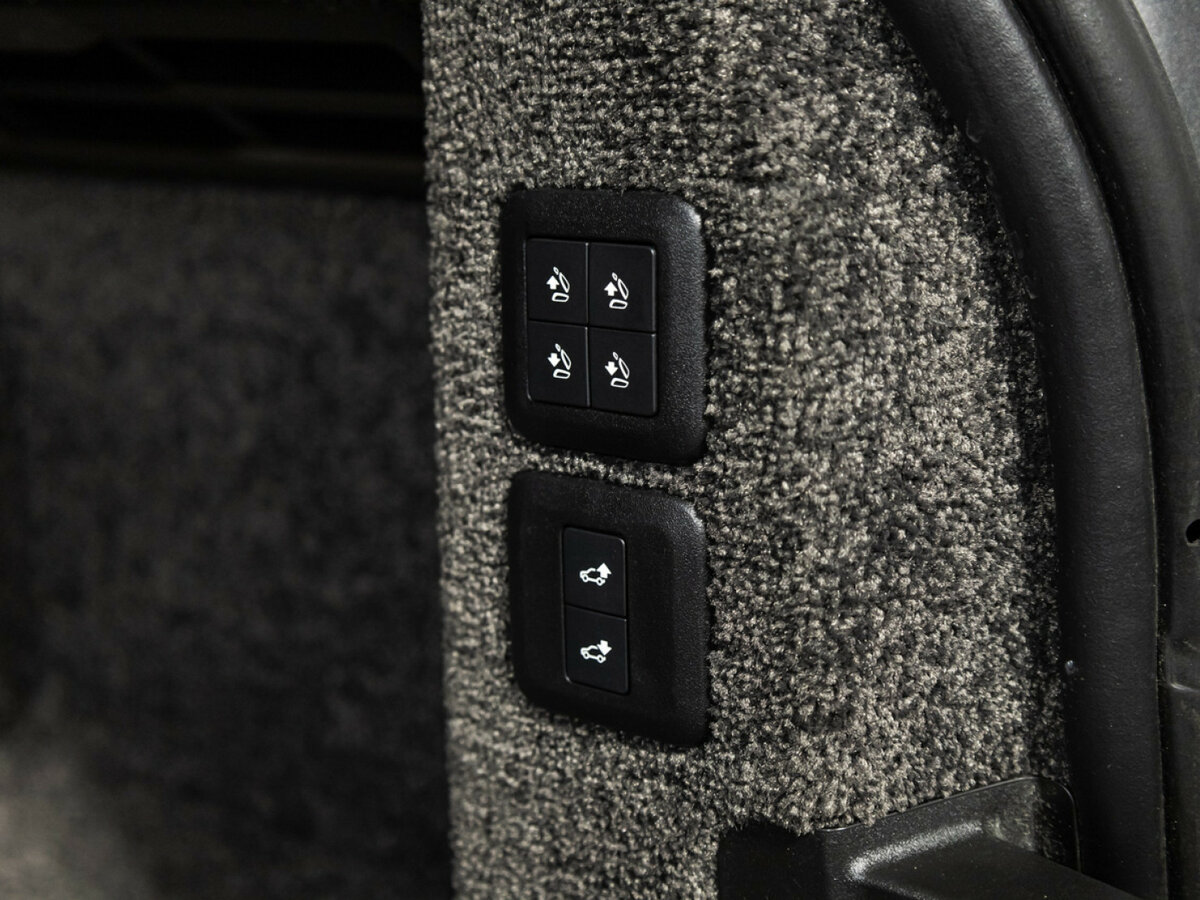 Land Rover Range Rover с пробегом — 2021 год. Фото: #22