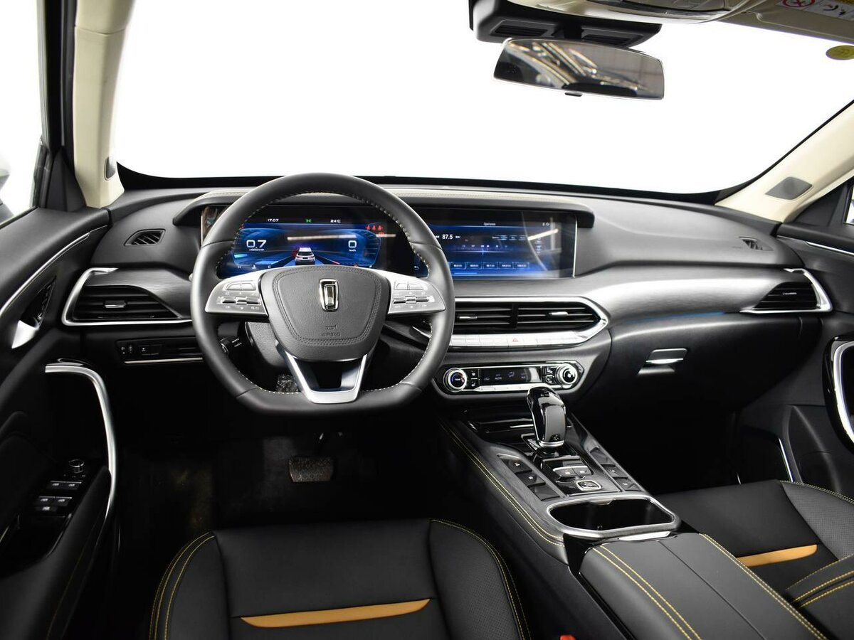 FAW Bestune T77 с пробегом — 2024 год. Фото: #5