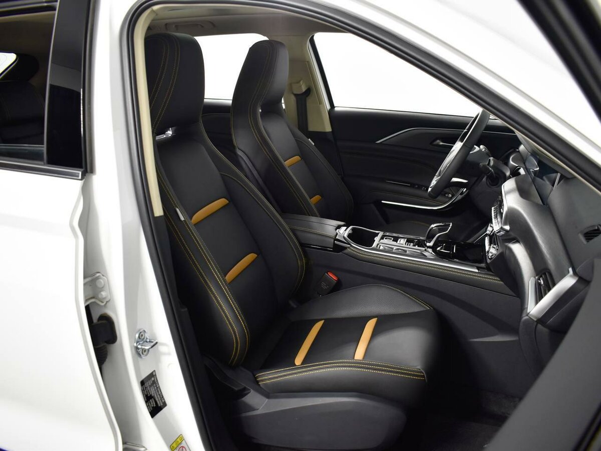 FAW Bestune T77 с пробегом — 2024 год. Фото: #7