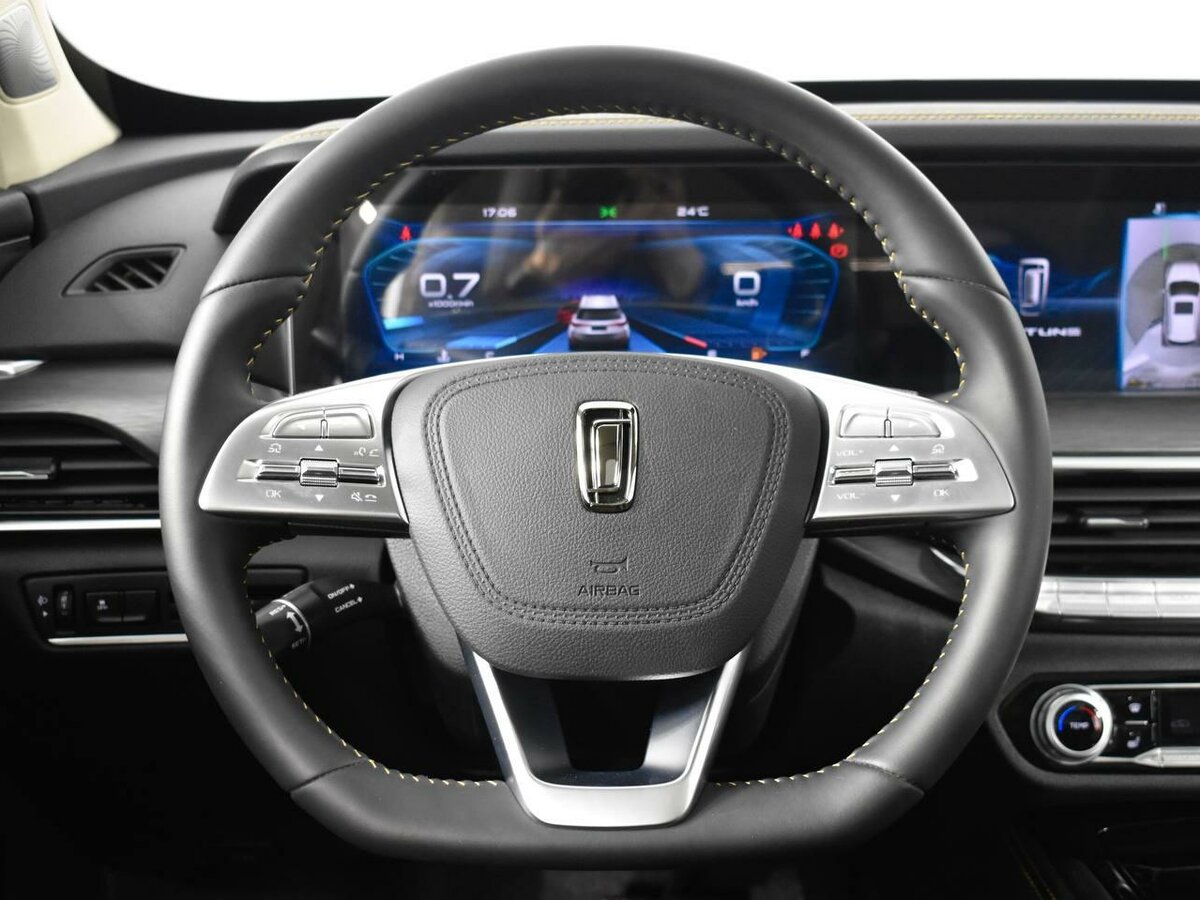 FAW Bestune T77 с пробегом — 2024 год. Фото: #10