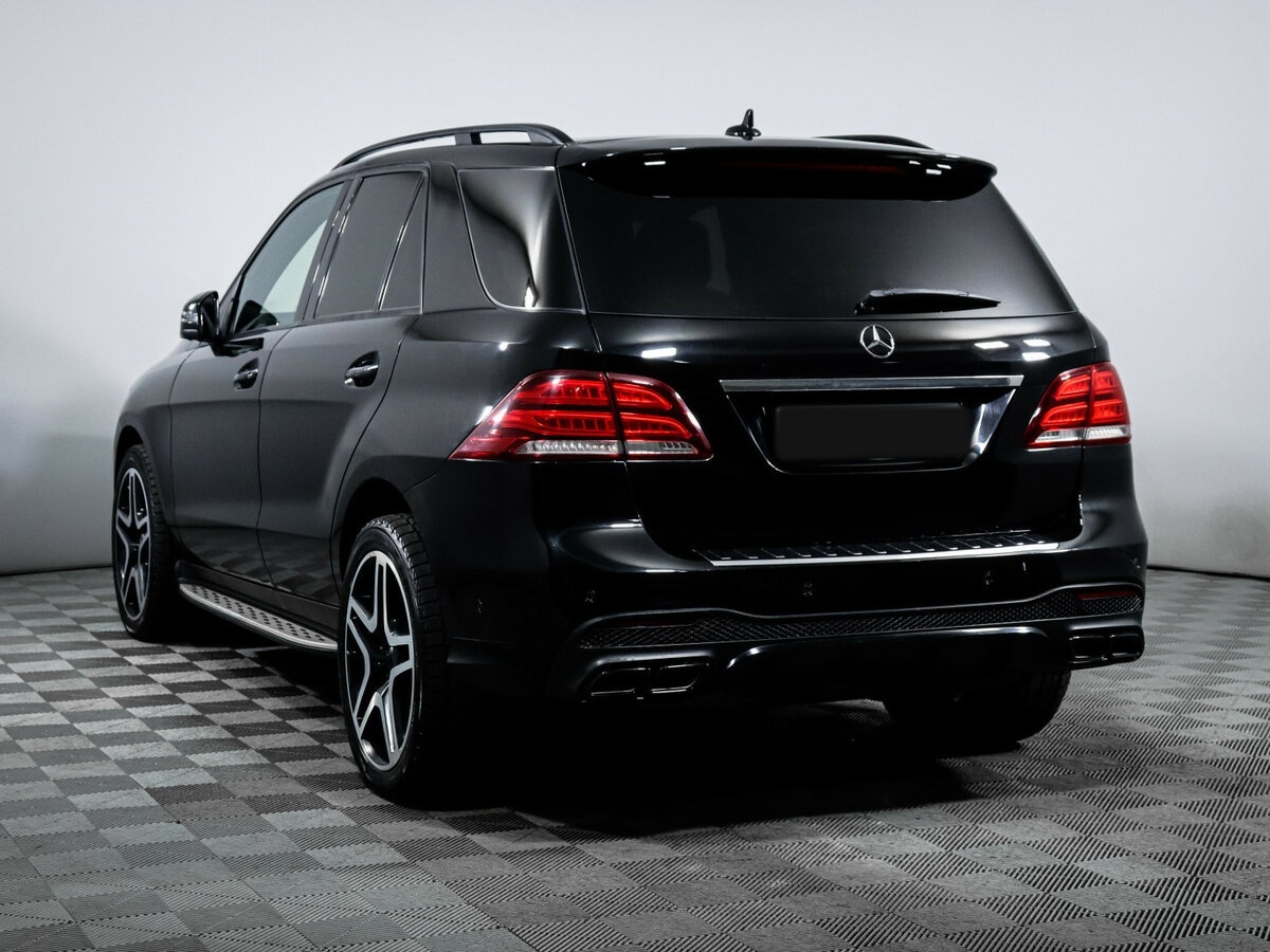 Mercedes-Benz GLE с пробегом — 2015 год. Фото: #6