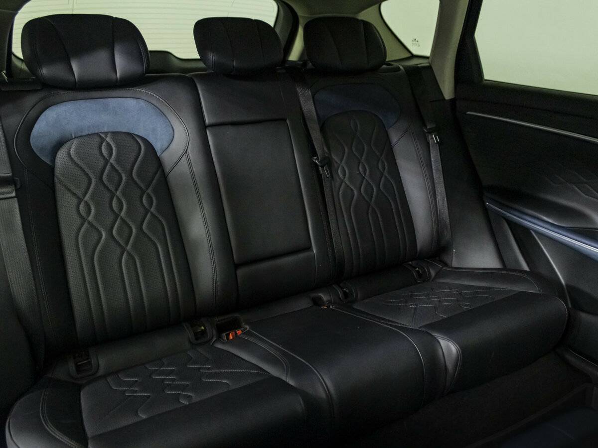 Voyah Free с пробегом — 2023 год. Фото: #8