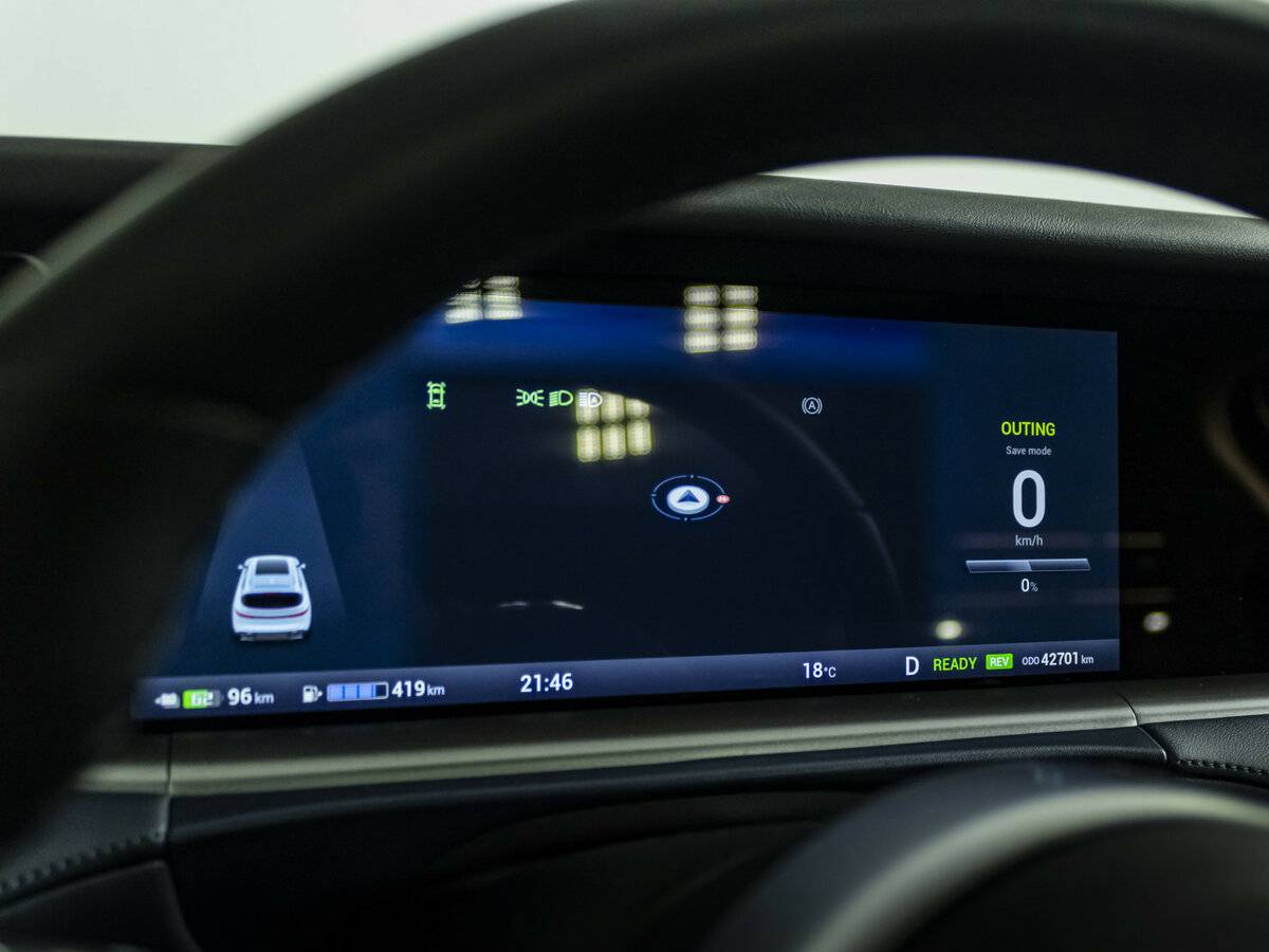 Voyah Free с пробегом — 2023 год. Фото: #10