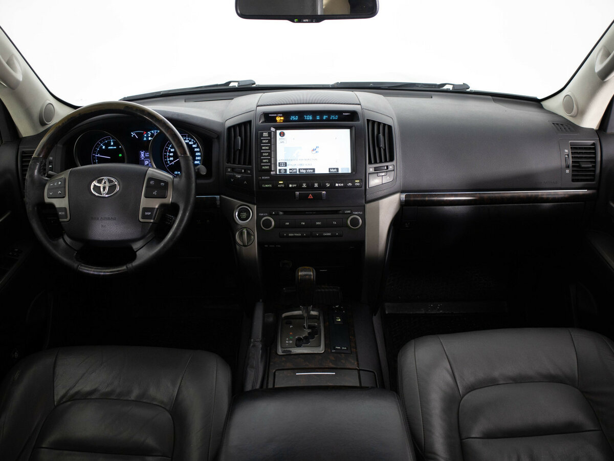 Toyota Land Cruiser с пробегом — 2008 год. Фото: #4