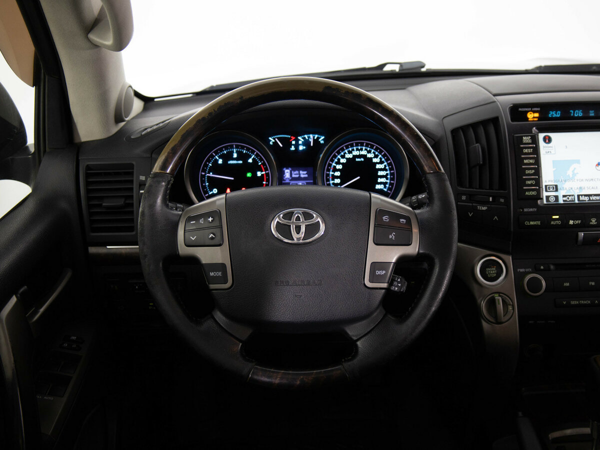 Toyota Land Cruiser с пробегом — 2008 год. Фото: #5