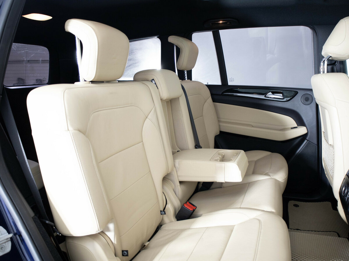 Mercedes-Benz GLS с пробегом — 2016 год. Фото: #12