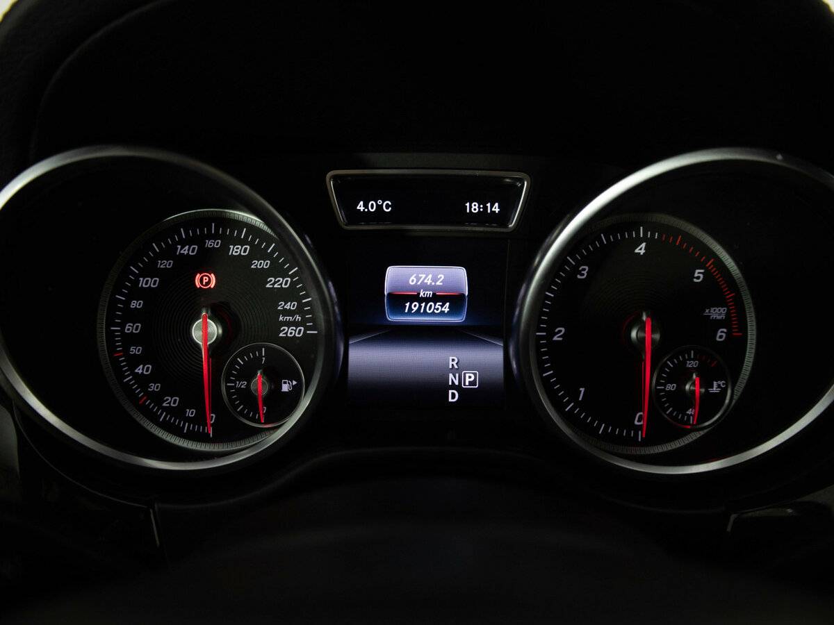 Mercedes-Benz GLS с пробегом — 2016 год. Фото: #15