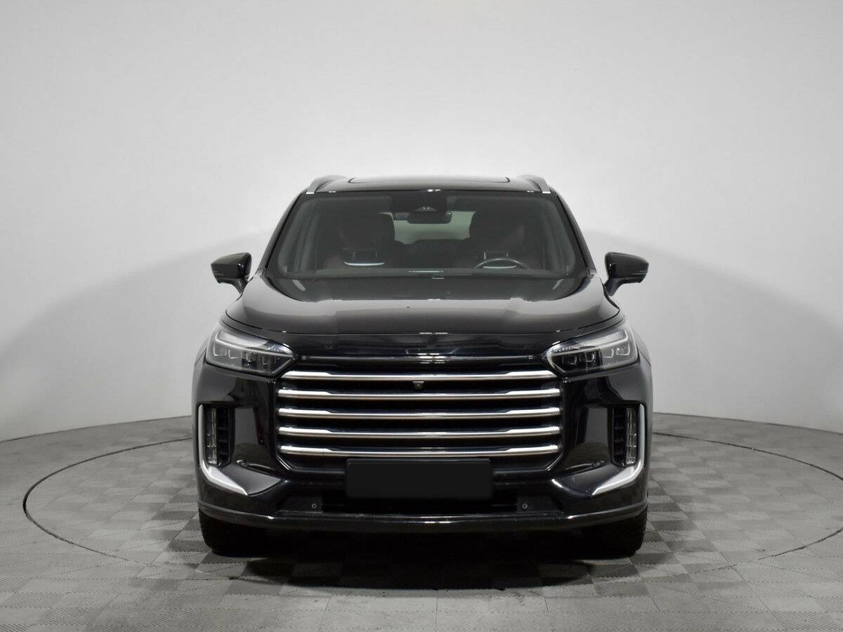 EXEED VX с пробегом — 2023 год. Фото: #1