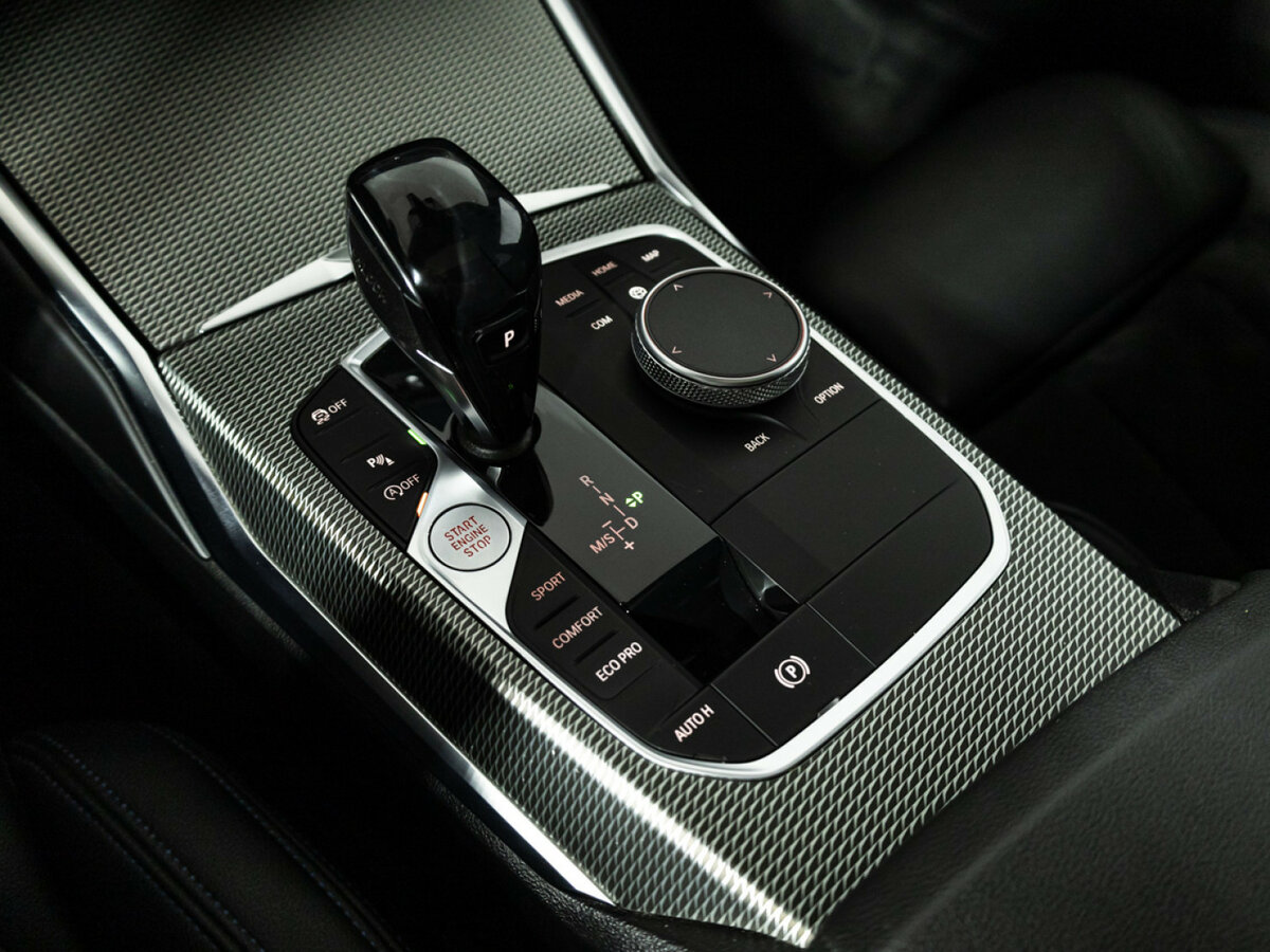 BMW 3 серии с пробегом — 2020 год. Фото: #19