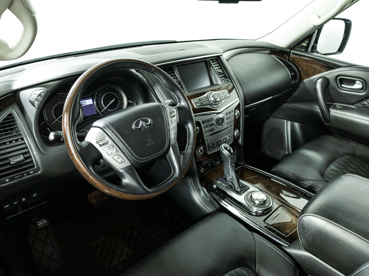 Infiniti QX80 с пробегом — 2018 год. Фото: #8