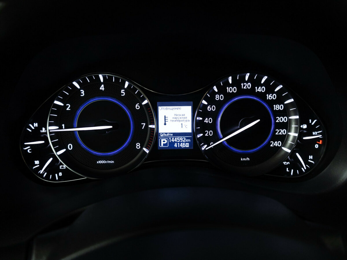 Infiniti QX80 с пробегом — 2018 год. Фото: #9