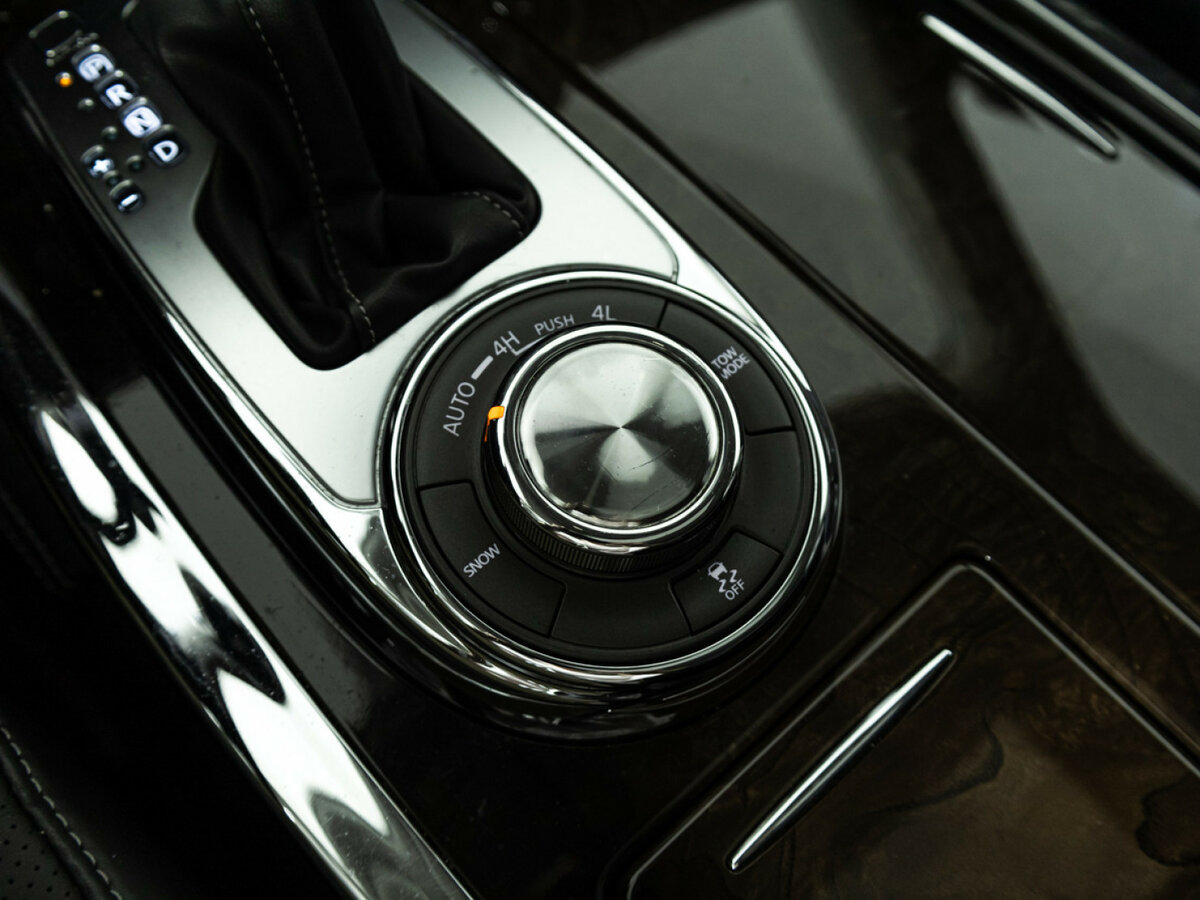 Infiniti QX80 с пробегом — 2018 год. Фото: #18