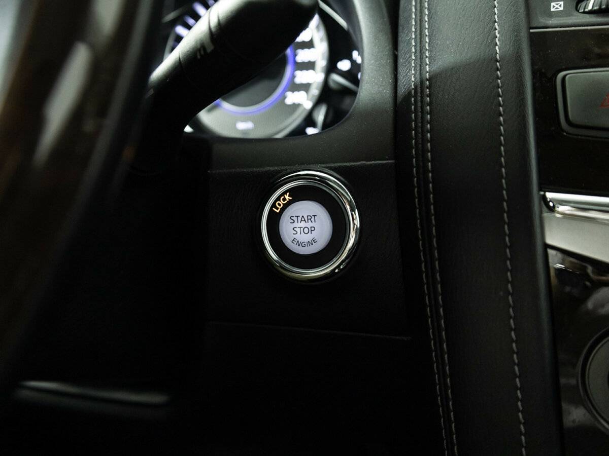 Infiniti QX80 с пробегом — 2018 год. Фото: #22