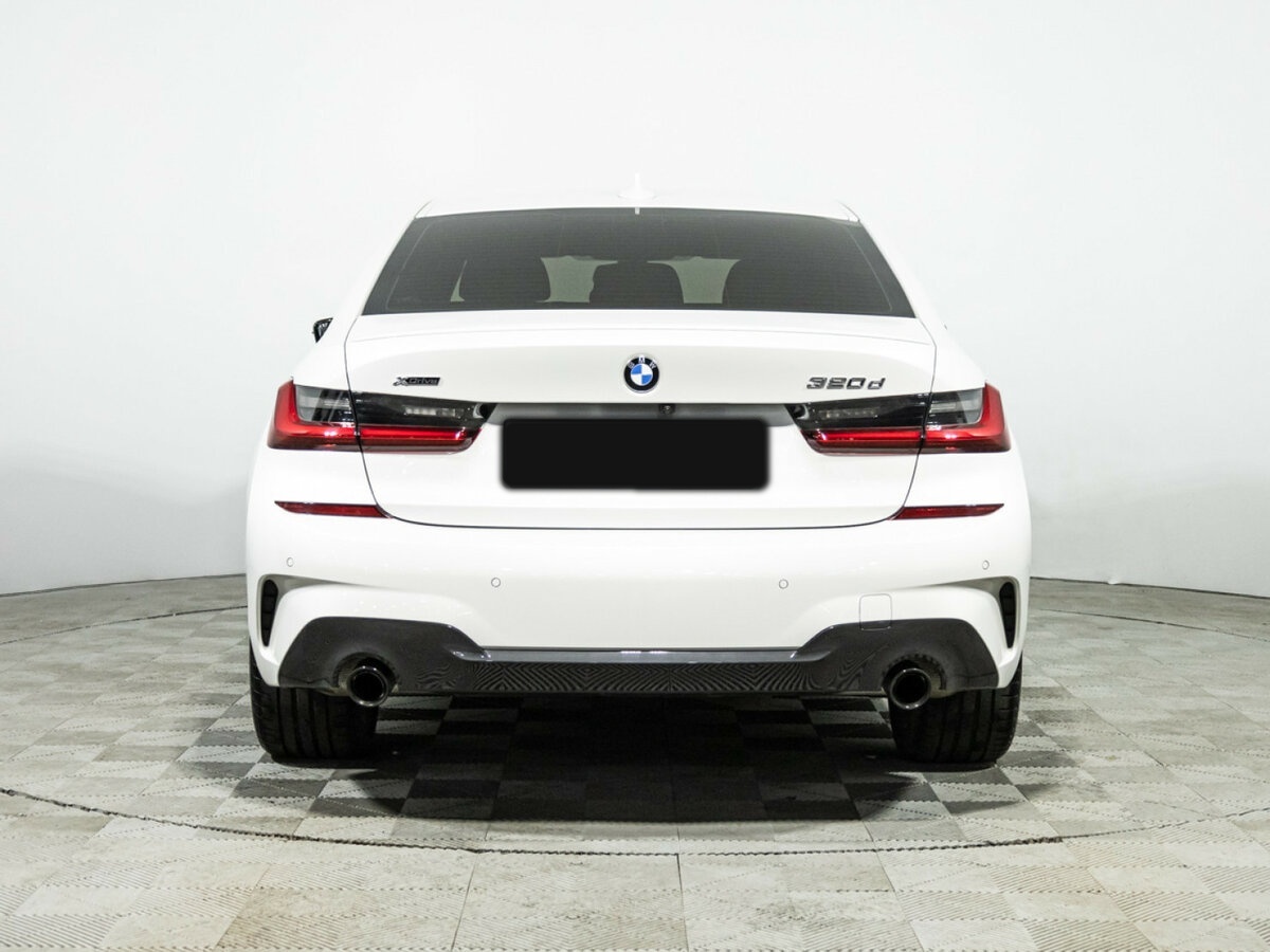 BMW 3 серии с пробегом — 2020 год. Фото: #5